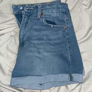 Woman’s shorts. Never worn.
